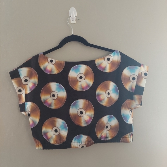 H&M MOSCHINO Limited Black CD Print Crop Top - Picture 9 of 13